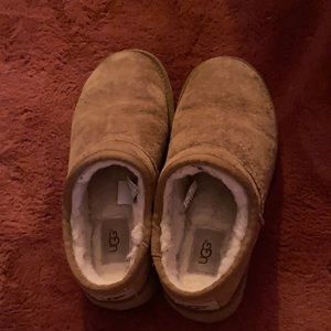 Ugg slip on chestnut size 8